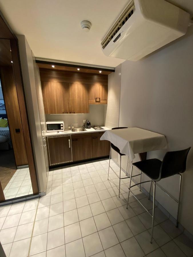 Studios Astra Hotel Vevey Exterior photo
